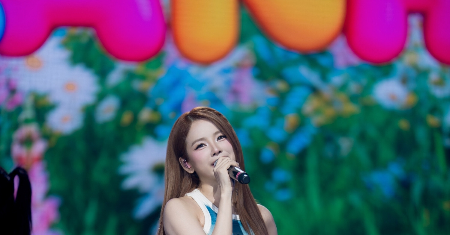 Màn lột xác ấn tượng của DJ Mie缩略图