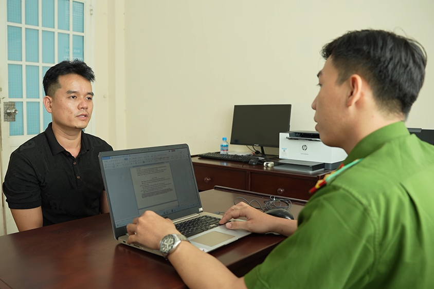 Nghi phạm khai nguyên nhân dùng dao cướp tiệm vàng ở TPHCM缩略图