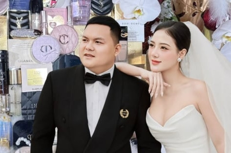 Nhận tráp ăn hỏi toàn hàng hiệu, nhan sắc cô dâu Thanh Hóa gây sốt khắp MXH缩略图
