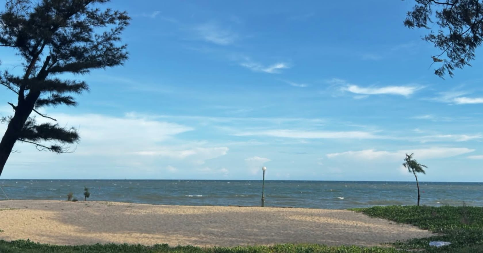 Phát hiện thi thể bác sĩ trôi dạt vào bãi biển缩略图