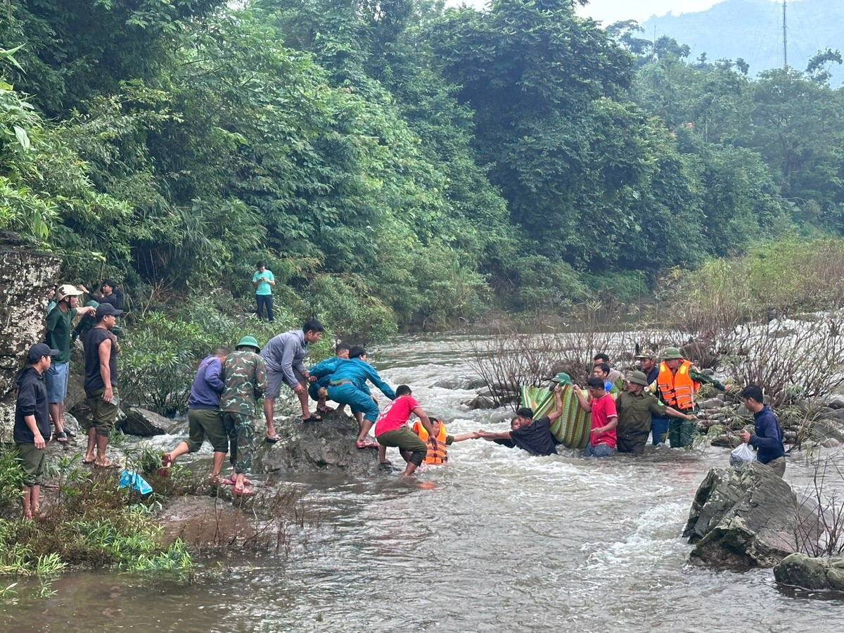 Tìm thấy thi thể người phụ nữ bị lũ cuốn mất tích ở Quảng Trị缩略图