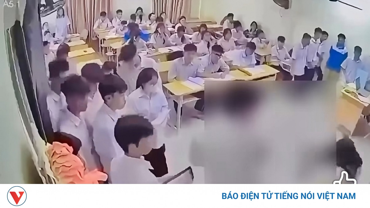 Từ vụ học sinh đánh thầy cô trên bục giảng: Xử phạt trong trường học còn quá nhẹ?缩略图